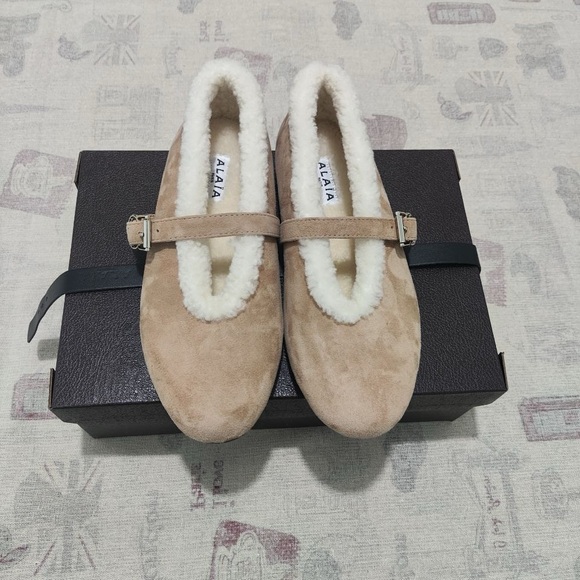 Alaia Shoes - ALAIA Light Beige Suede Fleece-Lined Mary Jane Flat Shoes